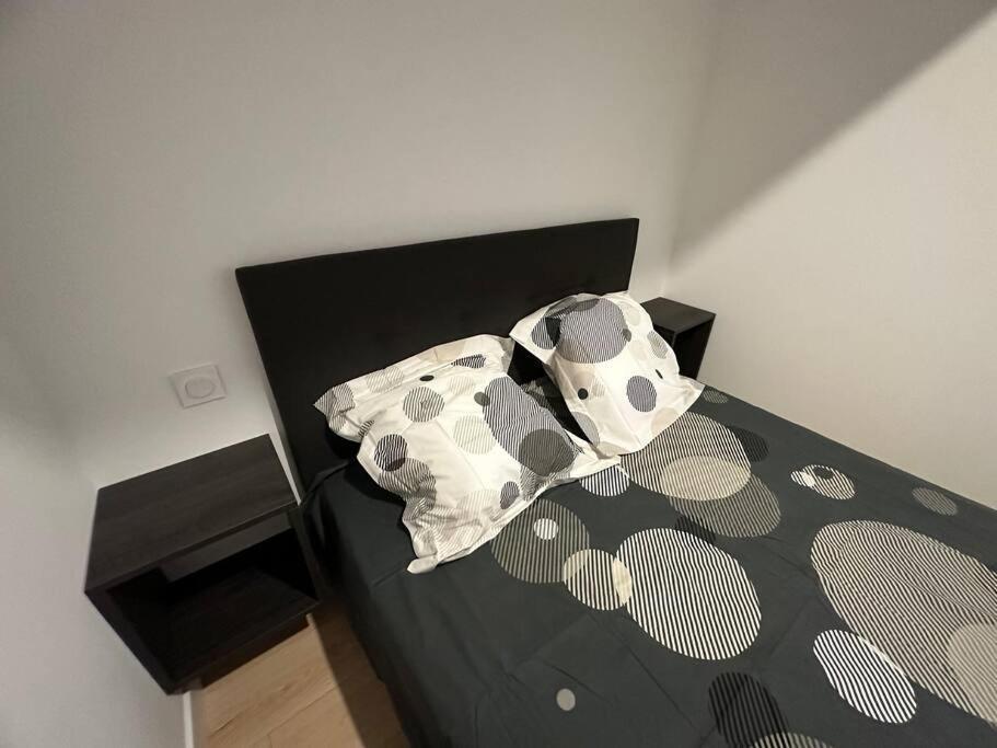 Appartamento Chez Gaelle Trèbes Esterno foto
